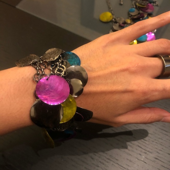 Mulitcolor Necklace & Bracelet Kenneth Cole Set - Picture 2 of 2